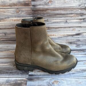 SOREL Phoenix Major Zip Waterproof Boots Women's Size 8.5